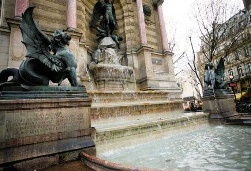 ホテル Hôtel Saint Pierre