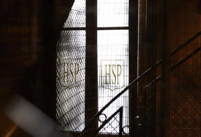 ホテル Hôtel Saint Pierre