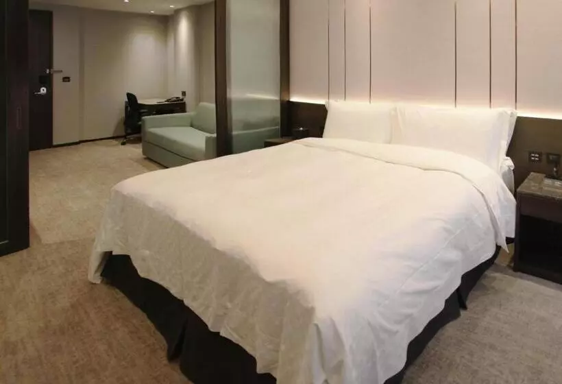 The Tango Hotel Taipei Linsen