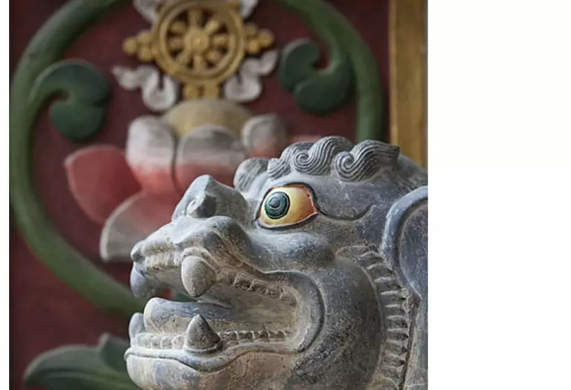 هتل Tibet International