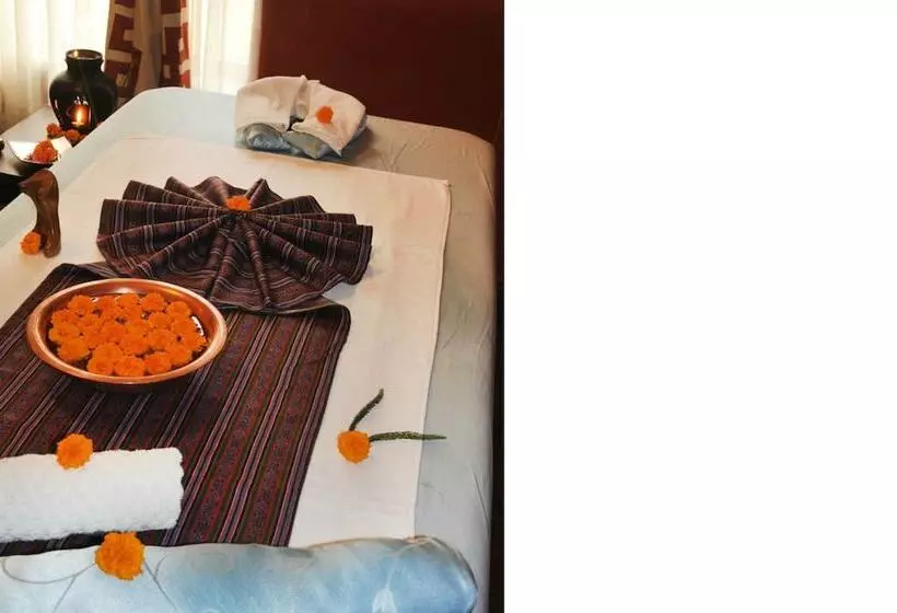 هتل Tibet International