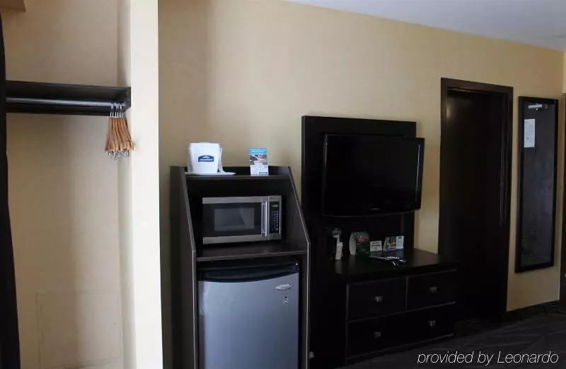 호텔 Travelodge By Wyndham Sarnia