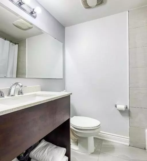 호텔 Travelodge By Wyndham Sarnia