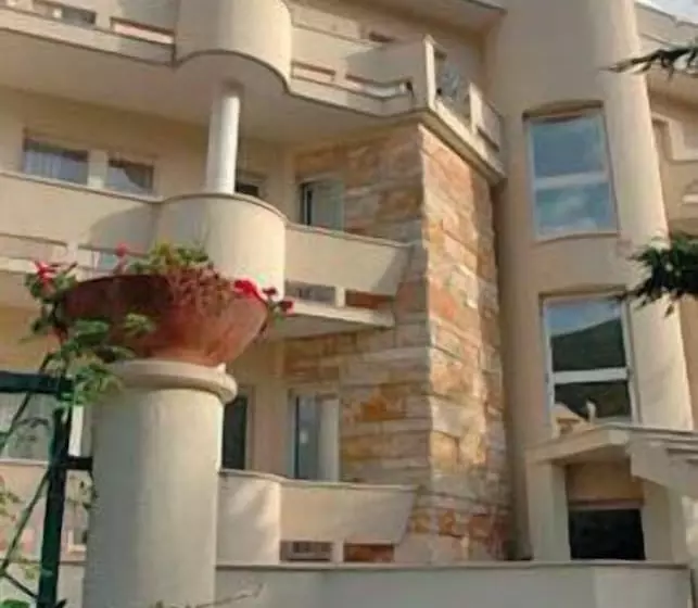 Отель Villa Eden