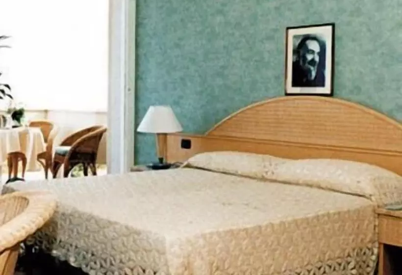 Отель Villa Eden