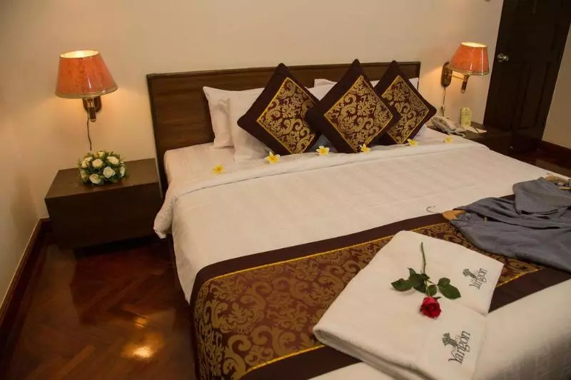 هتل Yangon