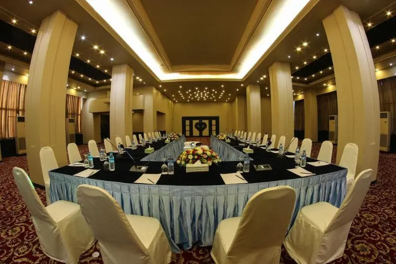 هتل Yangon