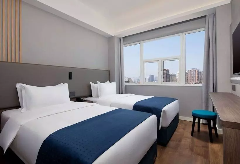 Hotel Ramada Encore By Wyndham Qingdao Shinan