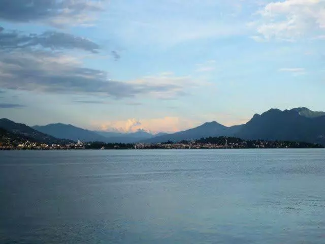 リゾートホテル Baveno Mono