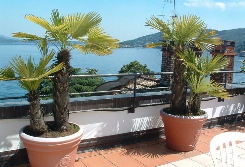 استراحتگاه Baveno Mono