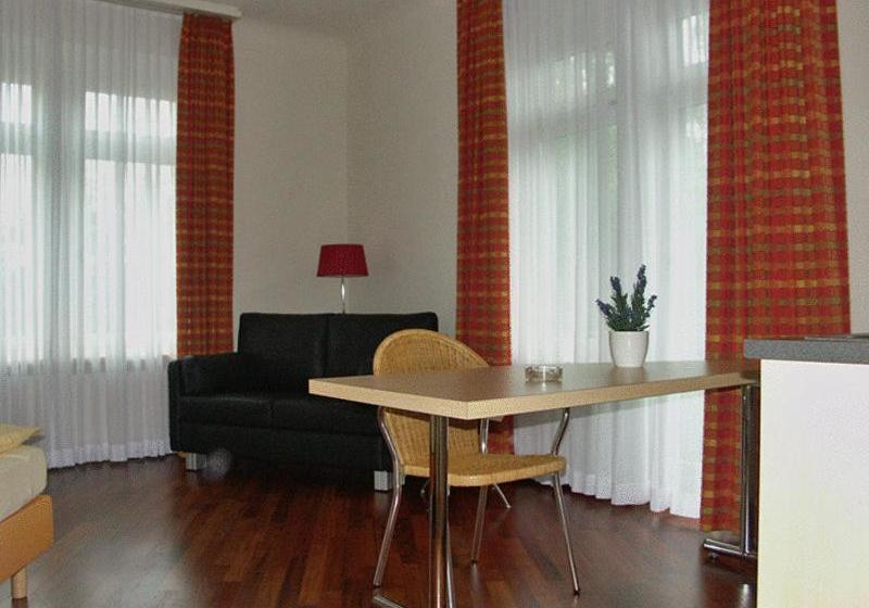 Accademia Apartments