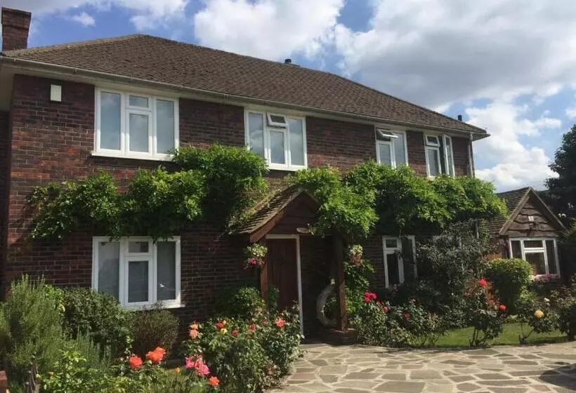 Bed and Breakfast Clay Farm Guest House