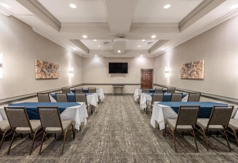 Holiday Inn Hotel & Suites   Orange Park   Wells Rd