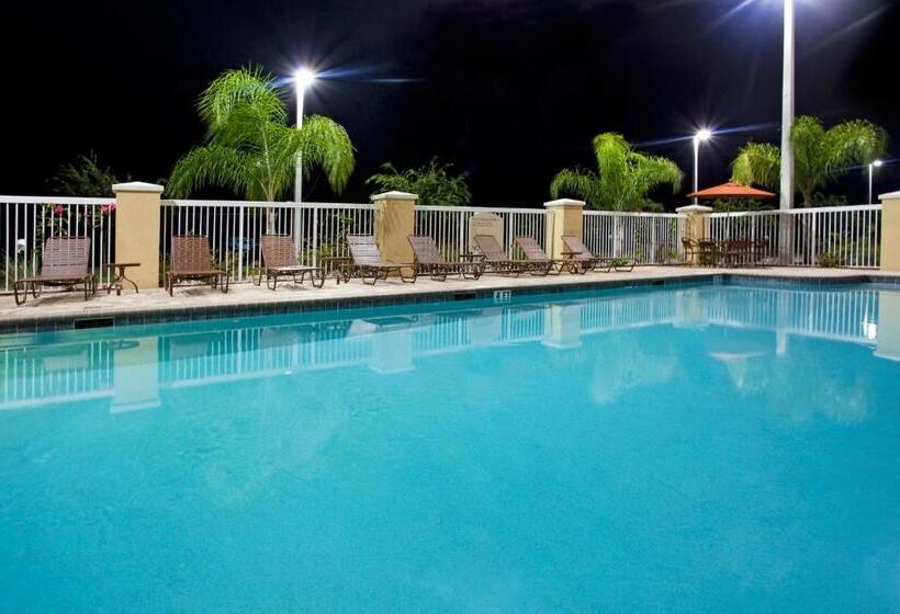 Holiday Inn Hotel & Suites   Orange Park   Wells Rd