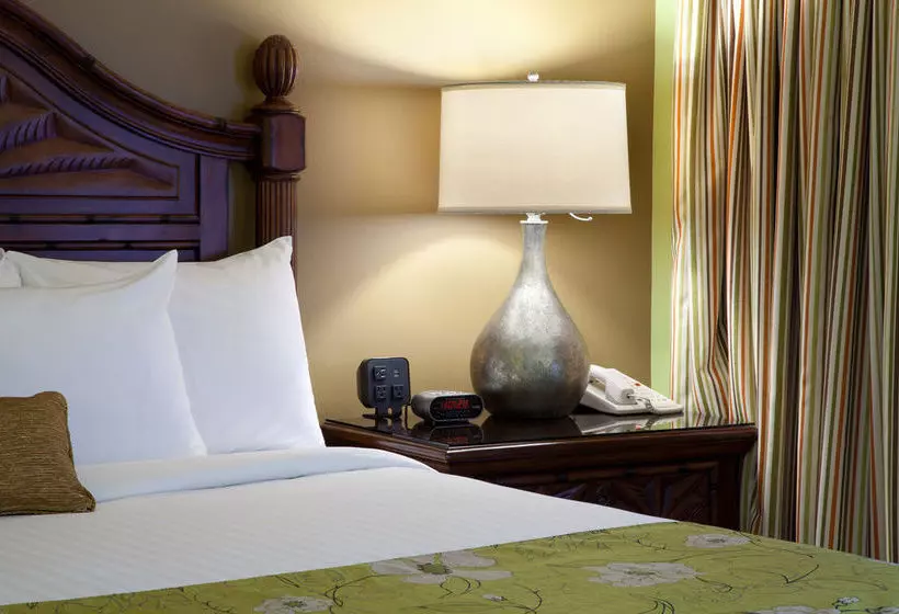 Holiday Inn Club Vacations At Bay Point Resort