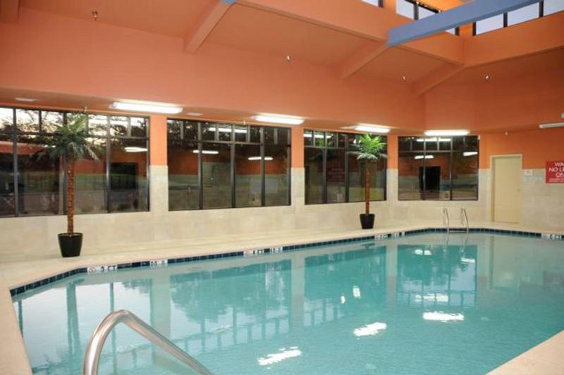 Holiday Inn Express Hotel & Suites Atlanta Cumming, An Ihg