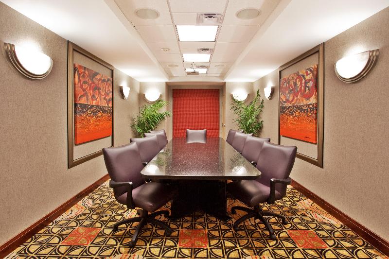 Holiday Inn Express Hotel & Suites Atlanta Cumming, An Ihg