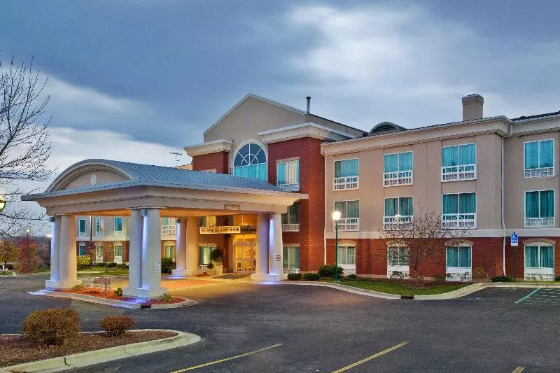 Holiday Inn Express Hotel & Suites Grand Rapids North, An Ihg