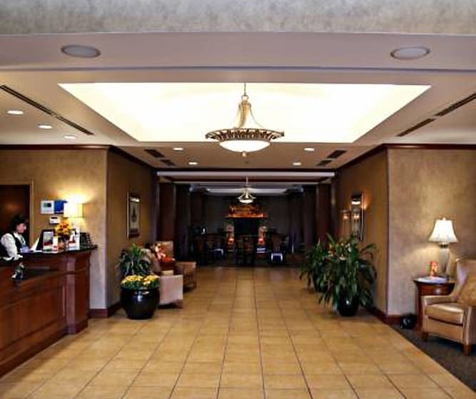 Holiday Inn Express Hotel & Suites Hagerstown, An Ihg