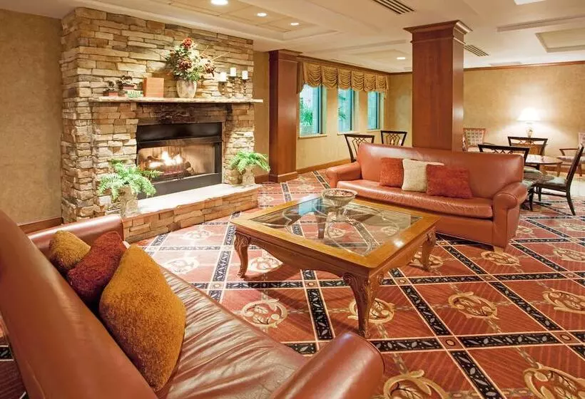 Holiday Inn Express Hotel & Suites Hagerstown, An Ihg