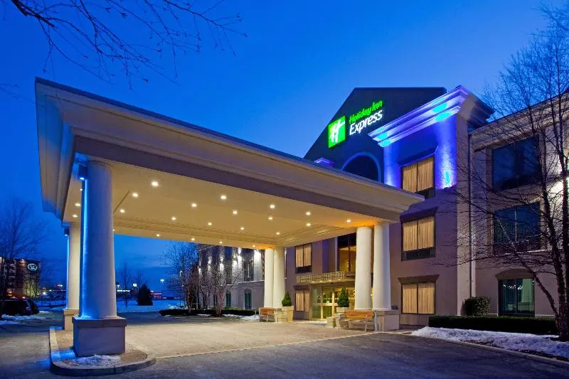 Holiday Inn Express Hotel & Suites Hagerstown, An Ihg