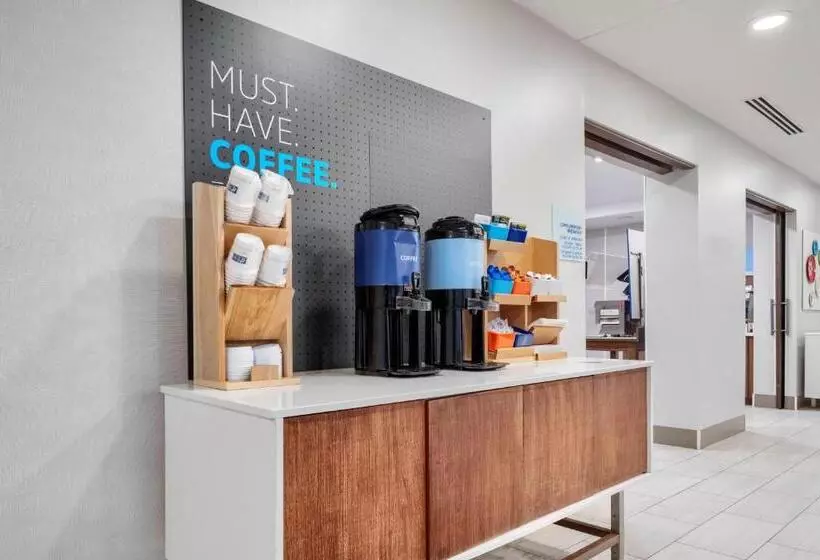 Hotelli Holiday Inn Express & Suites Macon I 475, An Ihg