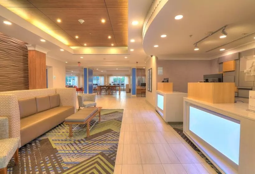 Holiday Inn Express Hotel & Suites Mobile Saraland, An Ihg