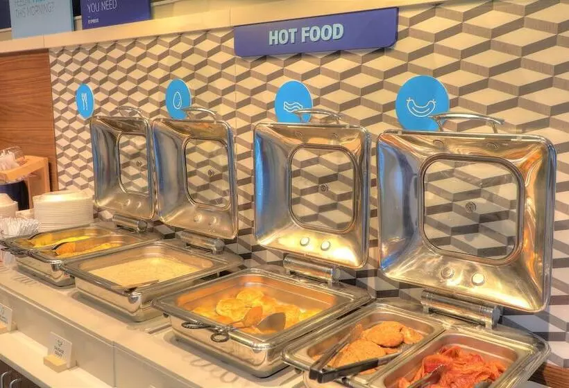 Holiday Inn Express Hotel & Suites Mobile Saraland, An Ihg