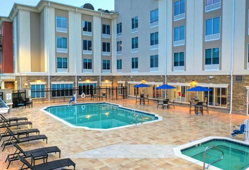 Holiday Inn Express Hotel & Suites Mobile Saraland, An Ihg