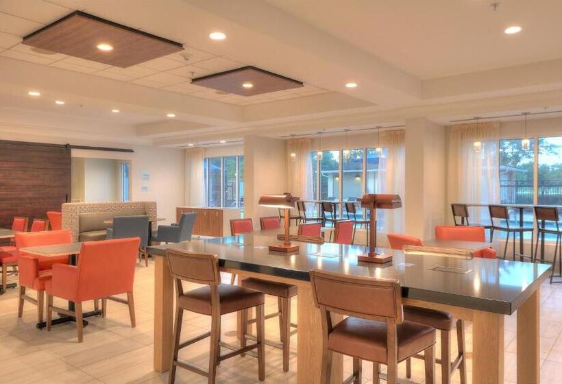 Holiday Inn Express Hotel & Suites Mobile Saraland, An Ihg