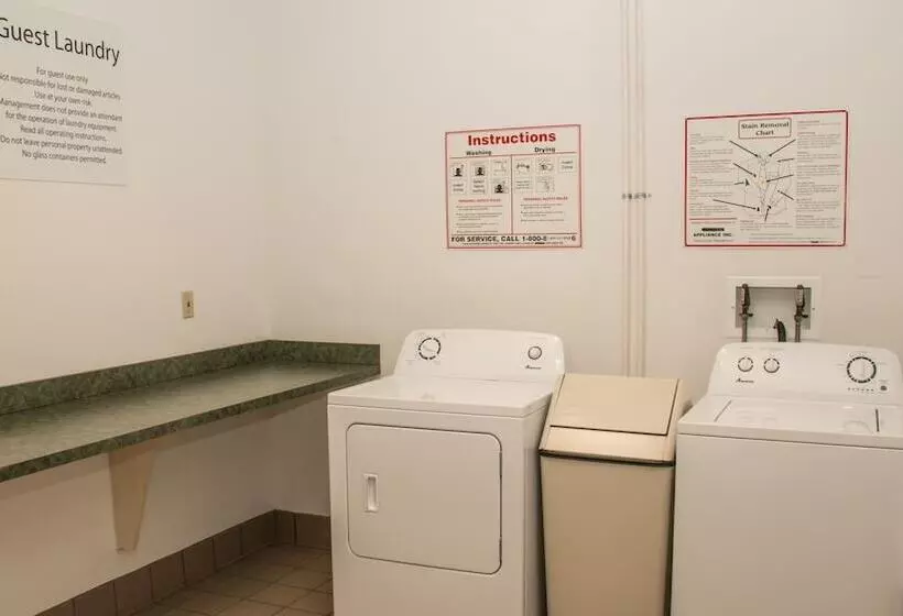 Holiday Inn Express Hotel & Suites Saginaw, An Ihg