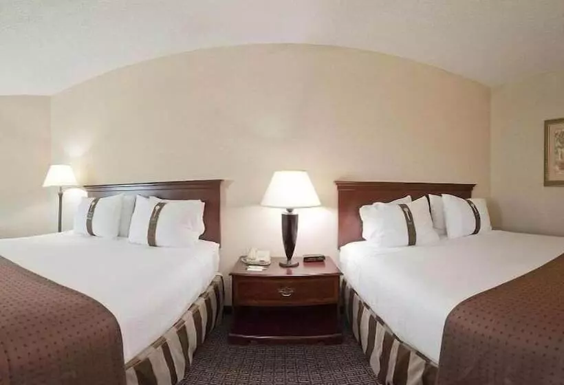 Otel Holiday Inn Express   Biloxi   Beach Blvd, An Ihg