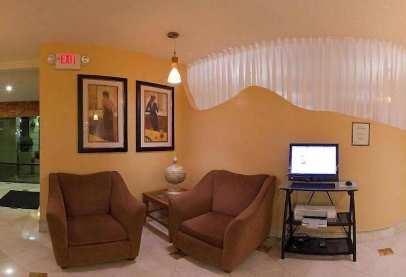 فندق Holiday Inn Express   Biloxi   Beach Blvd, An Ihg