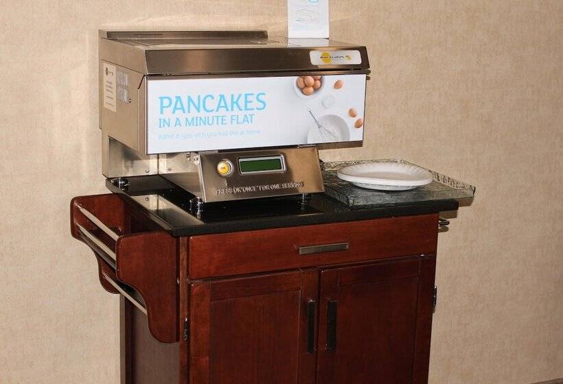 هتل Holiday Inn Express Kansas City Liberty Missouri, An Ihg