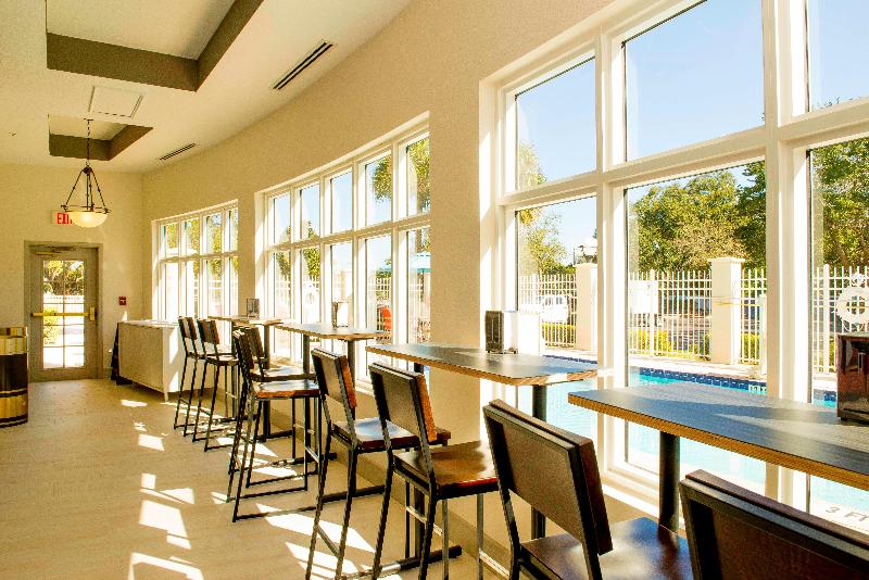 호텔 Holiday Inn Express St. Petersburg North / I 275, An Ihg