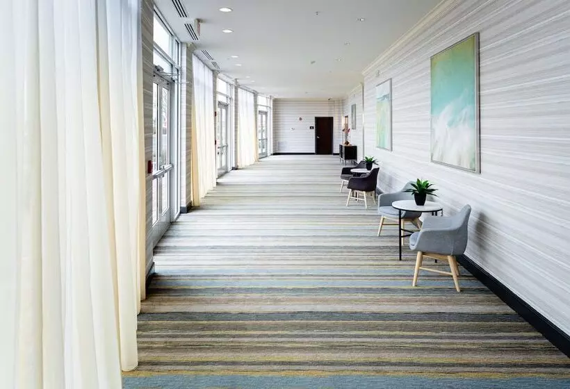 Отель Holiday Inn Statesboro University Area, An Ihg