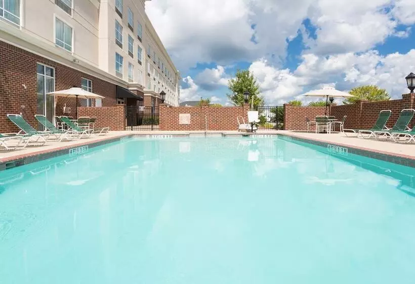 Отель Holiday Inn Statesboro University Area, An Ihg