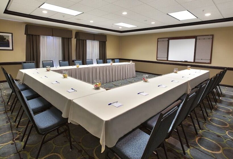 ホテル Holiday Inn & Suites Spring   The Woodlands