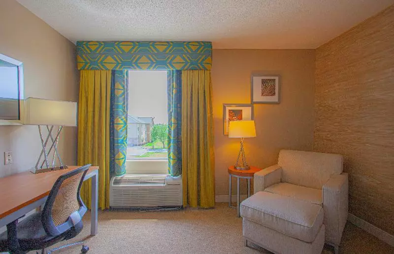 호텔 Holiday Inn & Suites Spring The Woodlands