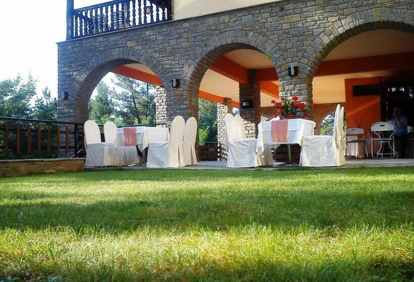 בית מלון כפרי Milionis Forest