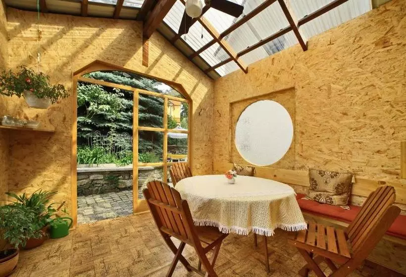 ホテル Pension Ingrid