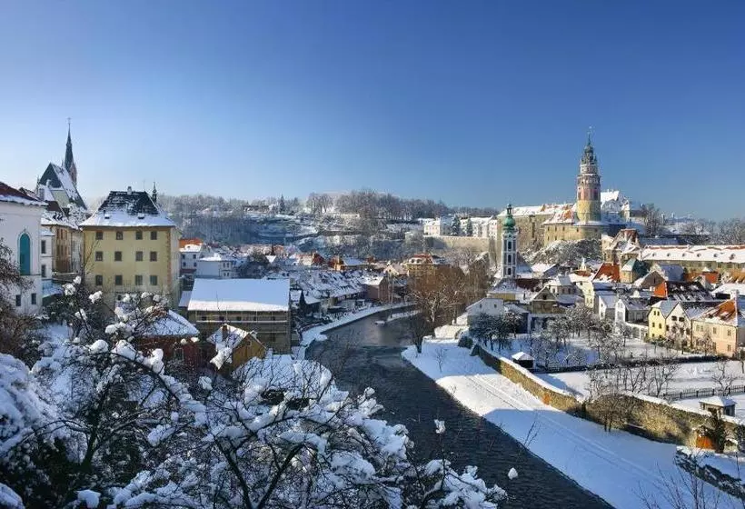 ホテル Pension Ingrid