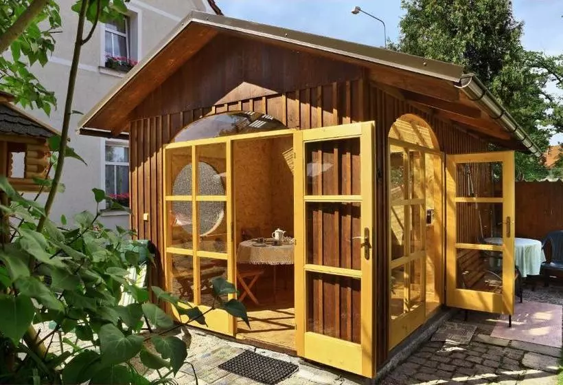 ホテル Pension Ingrid