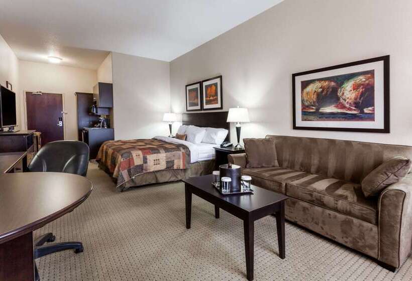 בית מלון כפרי Ramada By Wyndham Westlock