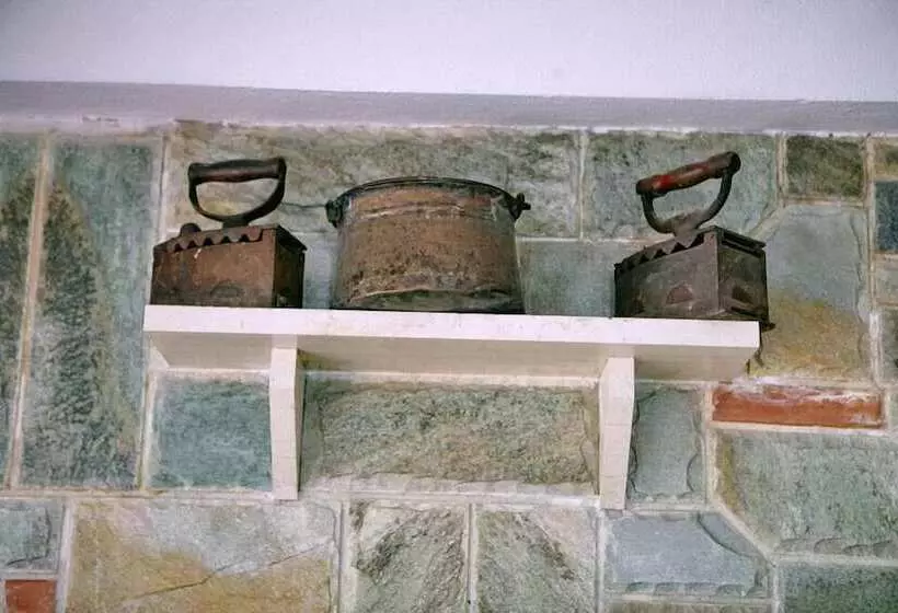 هتل Theofilos Classic