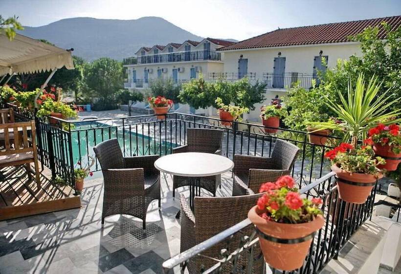 호텔 Theofilos Classic