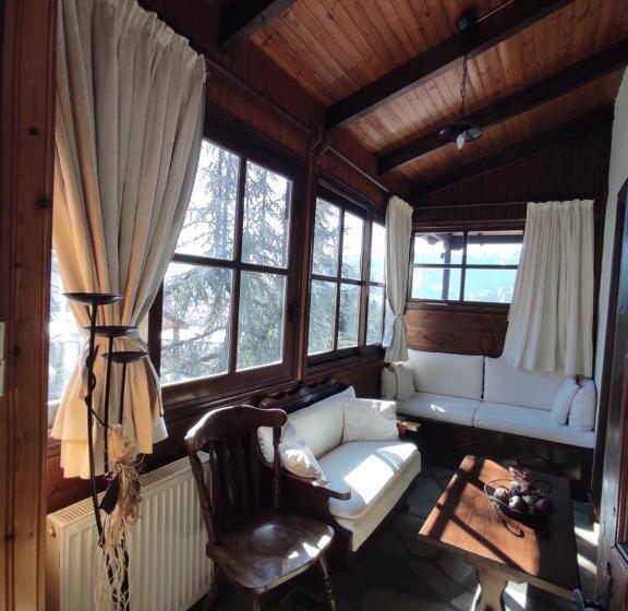 Отель Xenonas Brizi