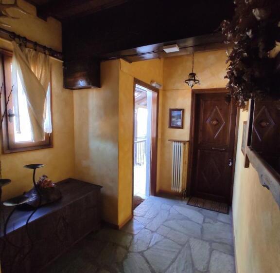 Отель Xenonas Brizi