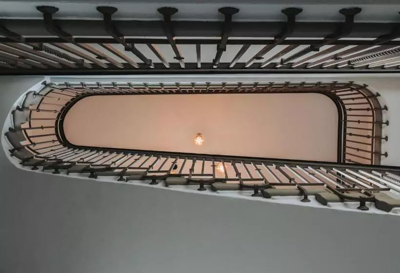 Montreux Youth Hostel