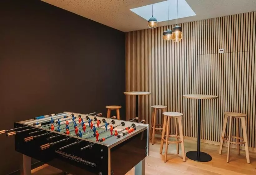 Montreux Youth Hostel